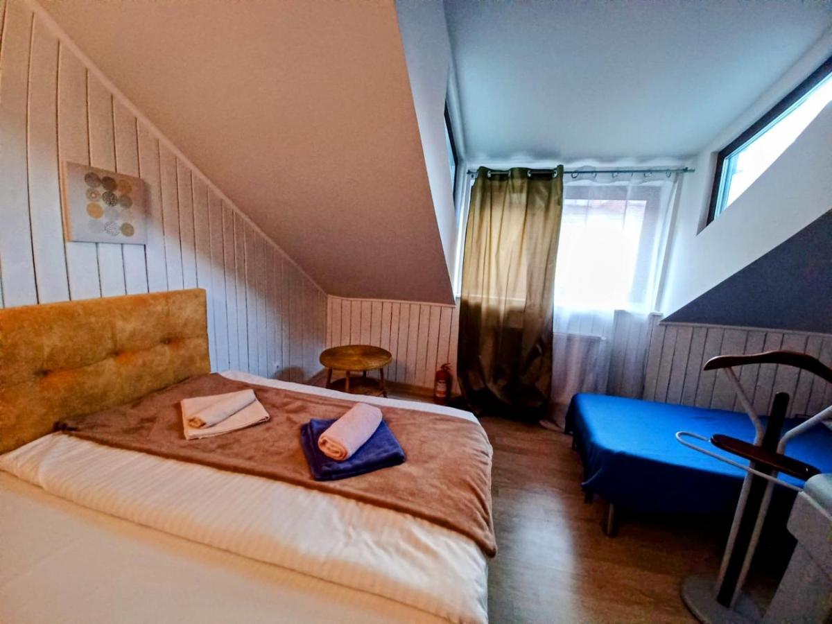 Happy House Apartamento Braşov Exterior foto