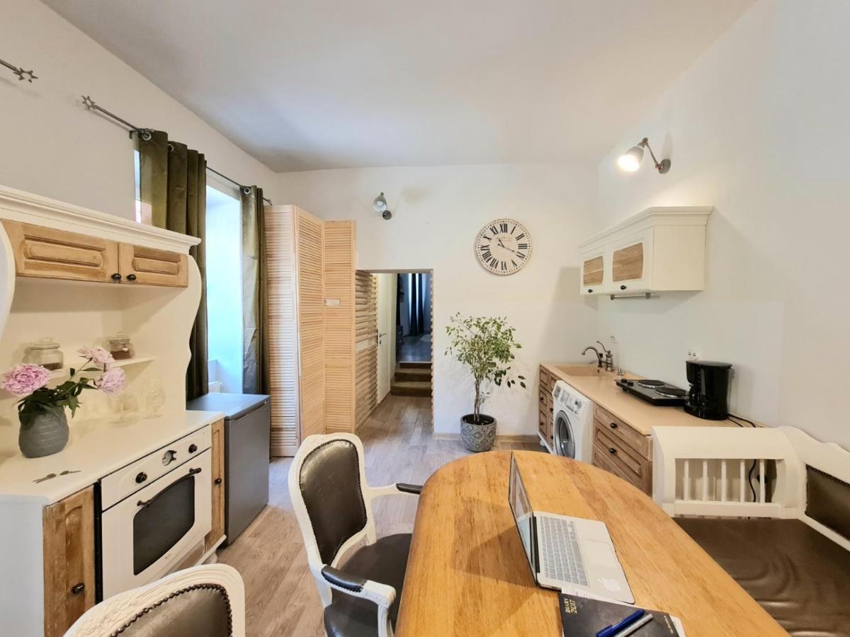 Happy House Apartamento Braşov Exterior foto